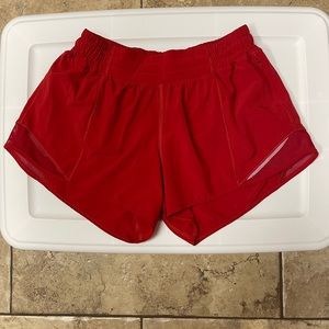 Lululemon Hotty Hot Shorts Size 6, Low Rise, 4 Inch
